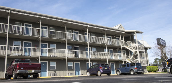 Daybreak Suites Extended Stay Дотан Экстерьер фото